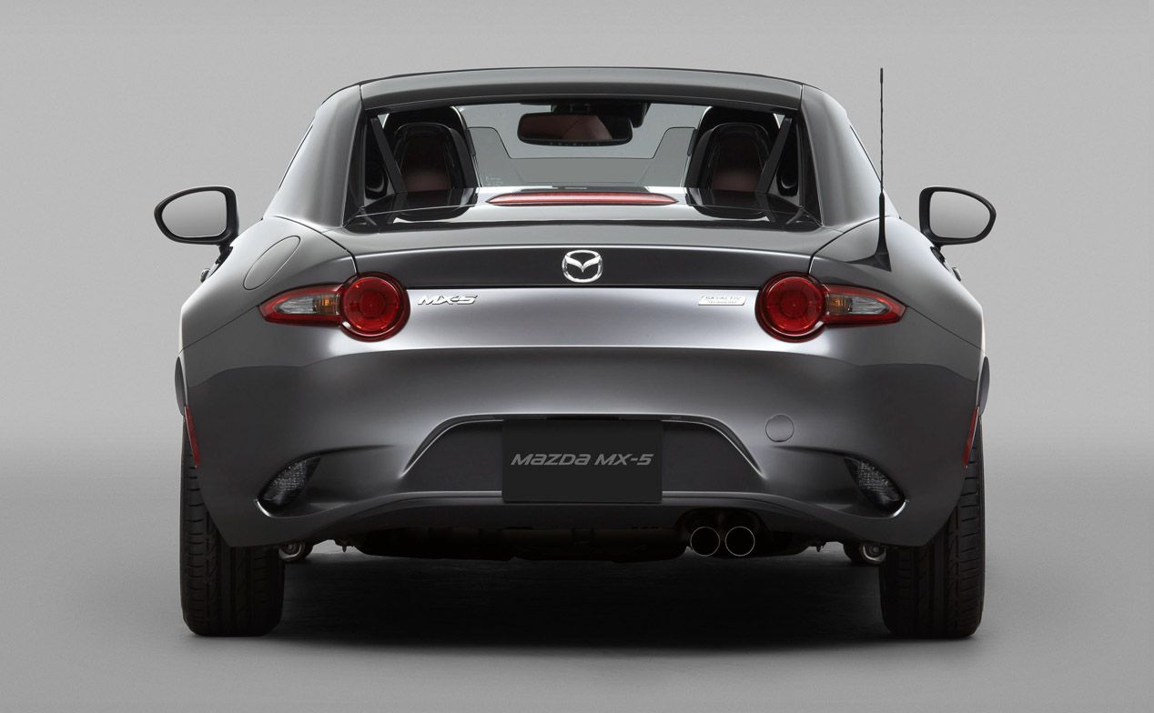 Mazda MX-5 RF, más confortable gracias a su techo retráctil
