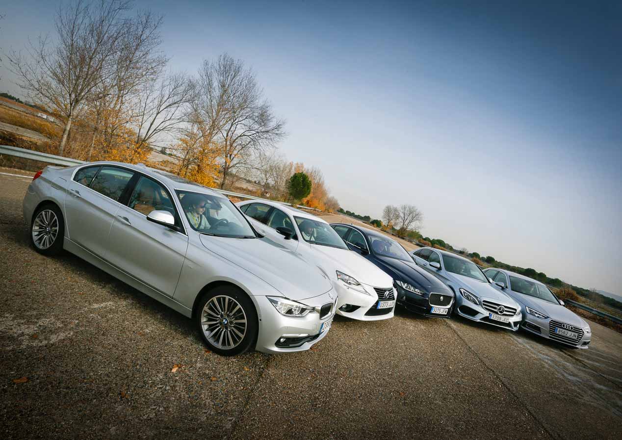 Audi A4 2.0 TDI, BMW 320d, Jaguar XE 2.0D, Lexus IS 300h, Mercedes C 220D