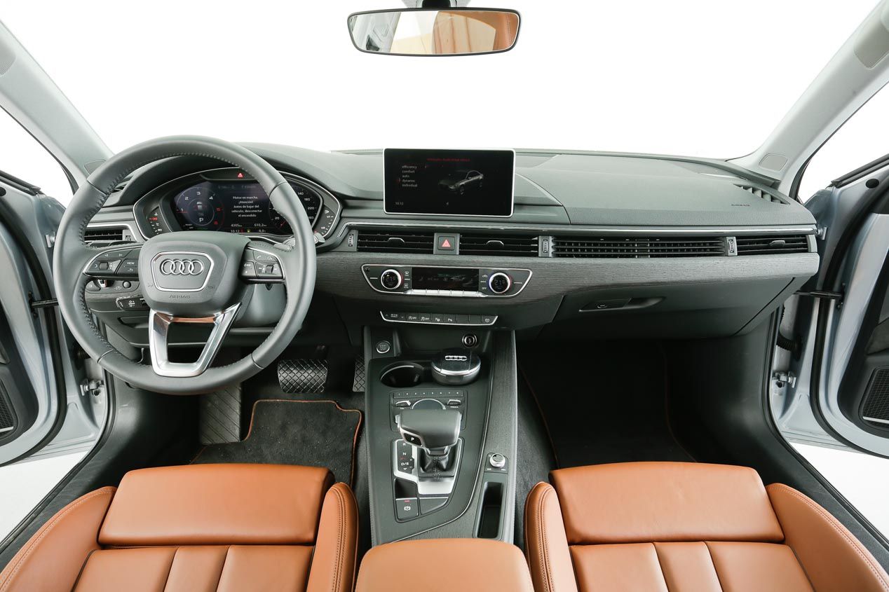 Audi A4 2.0 TDI, BMW 320d, Jaguar XE 2.0D, Lexus IS 300h, Mercedes C 220D