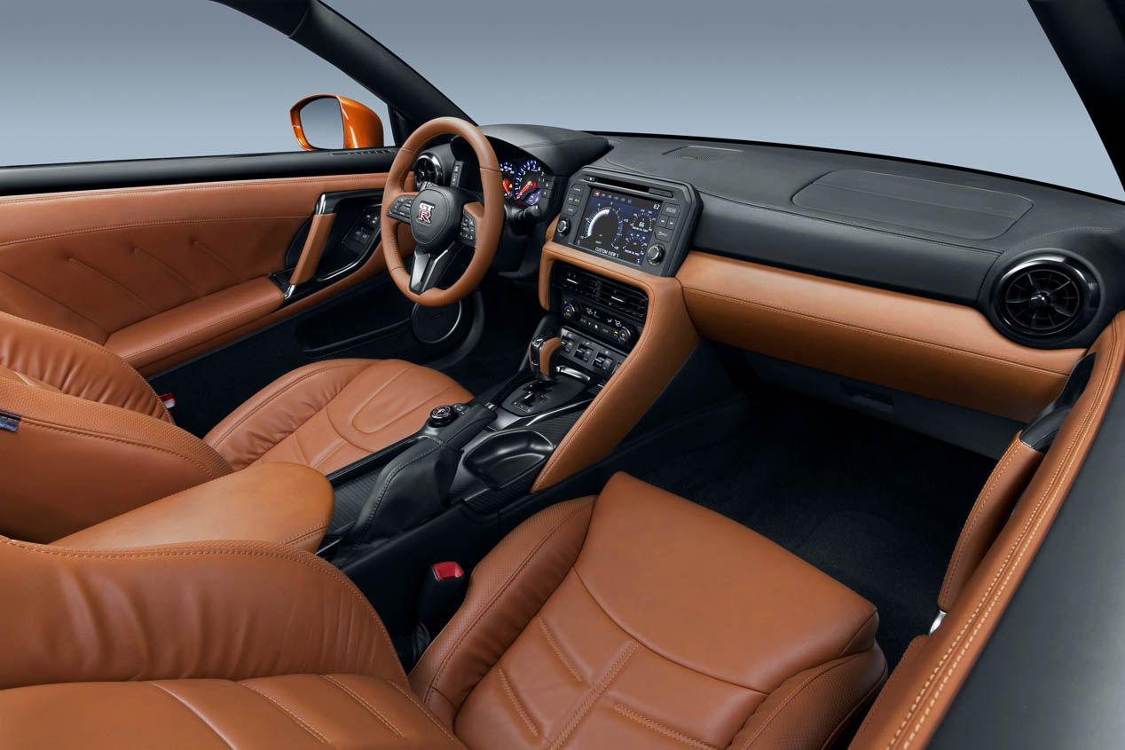 Nissan GT-R 2017: el deportivo se actualiza