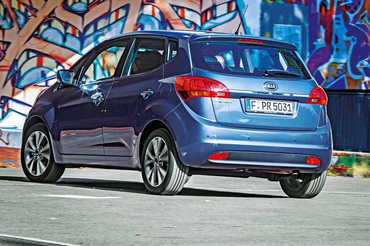 VW Polo, Skoda Fabia Combi, Honda Jazz y Kia Venga, ¿qué coche pequeño elegir?
