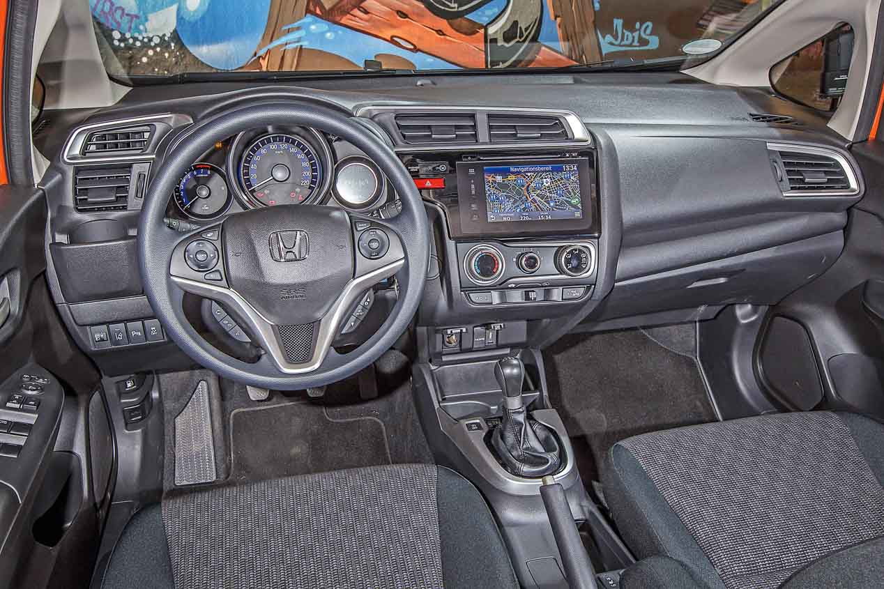 VW Polo, Skoda Fabia Combi, Honda Jazz y Kia Venga, ¿qué coche pequeño elegir?