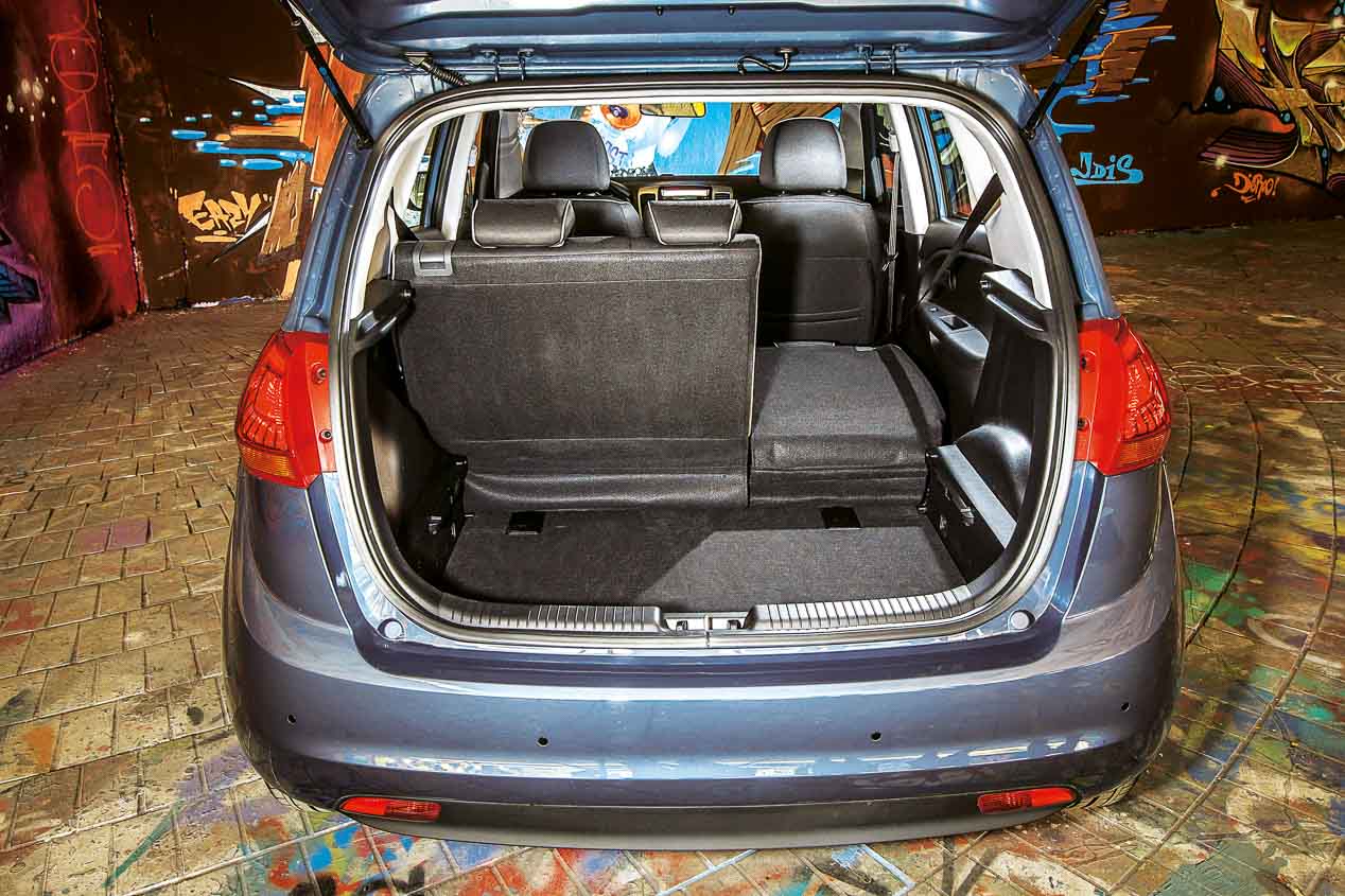 VW Polo, Skoda Fabia Combi, Honda Jazz y Kia Venga, ¿qué coche pequeño elegir?