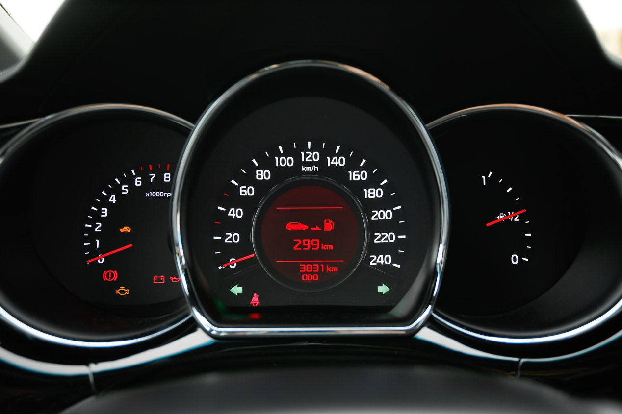 Ford Focus 1.0 EcoBoost 125, Kia cee'd 1.0 T-GDi Eco-Dynamics y Toyota Auris 1.2T 120 frente a frente