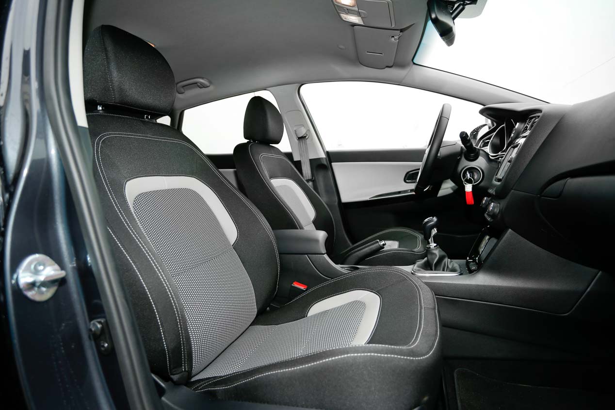 Ford Focus 1.0 EcoBoost 125, Kia cee'd 1.0 T-GDi Eco-Dynamics y Toyota Auris 1.2T 120 frente a frente