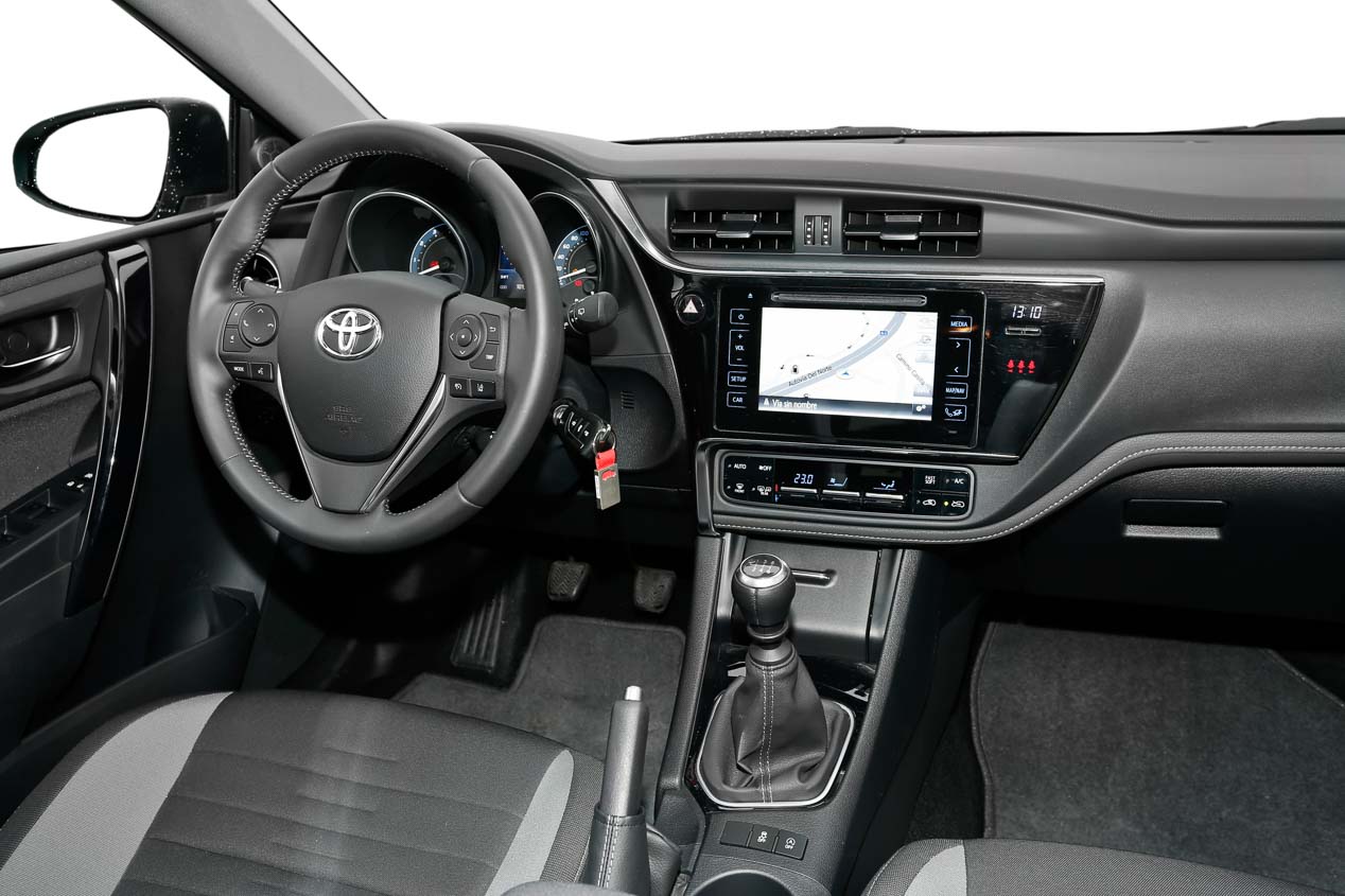 Ford Focus 1.0 EcoBoost 125, Kia cee'd 1.0 T-GDi Eco-Dynamics y Toyota Auris 1.2T 120 frente a frente