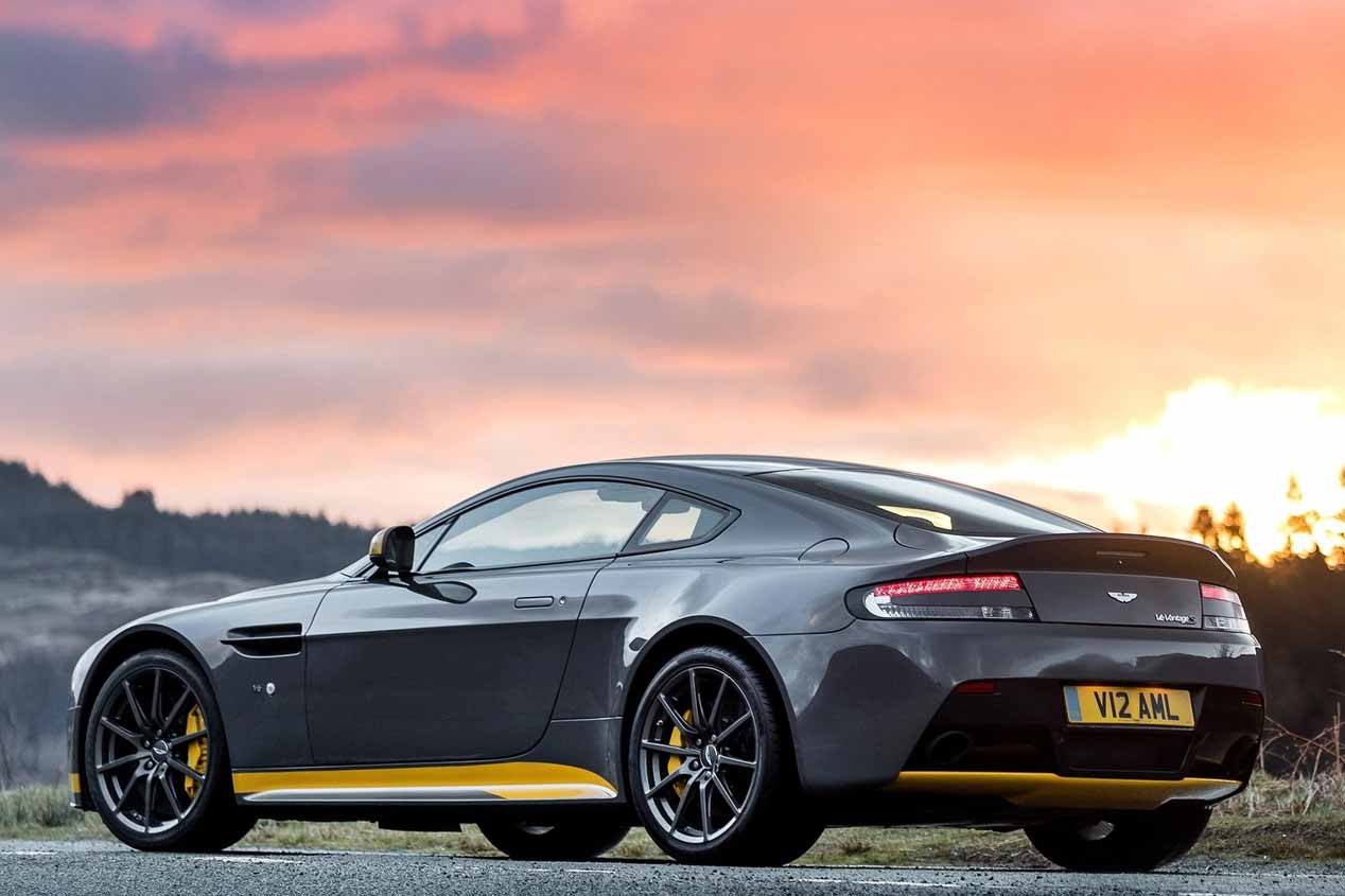 Aston Martin V12 Vantage S 2017, sus mejores imágenes