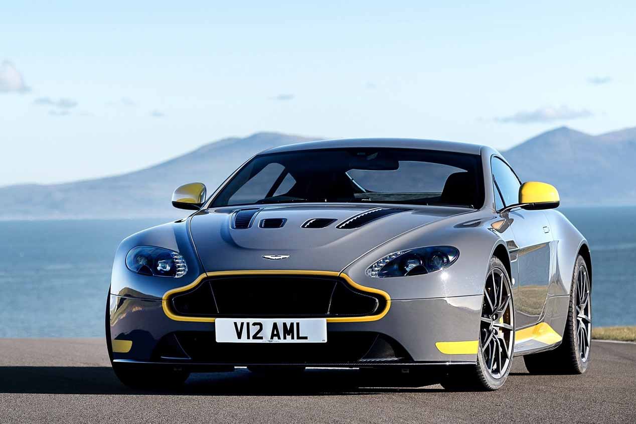Aston Martin V12 Vantage S 2017, sus mejores imágenes