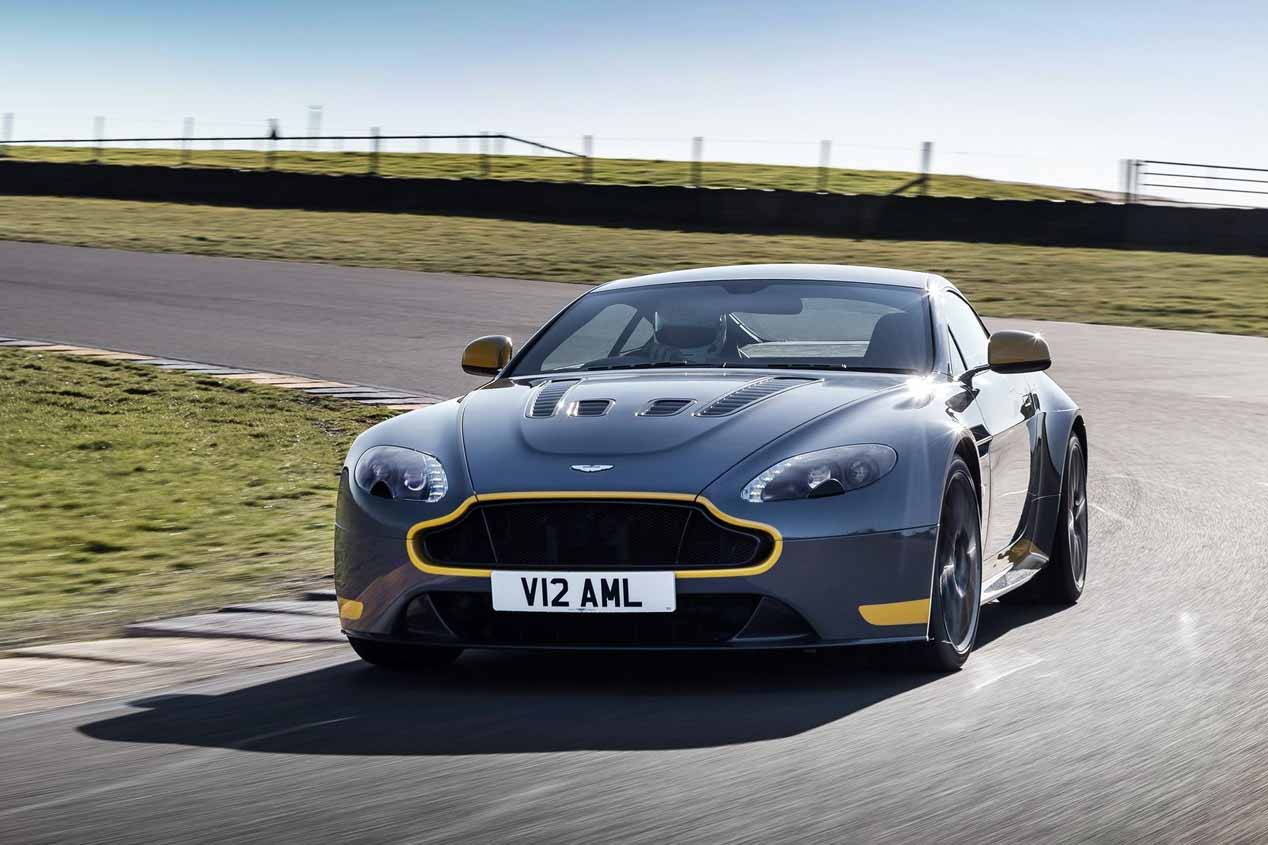 Aston Martin V12 Vantage S 2017, sus mejores imágenes