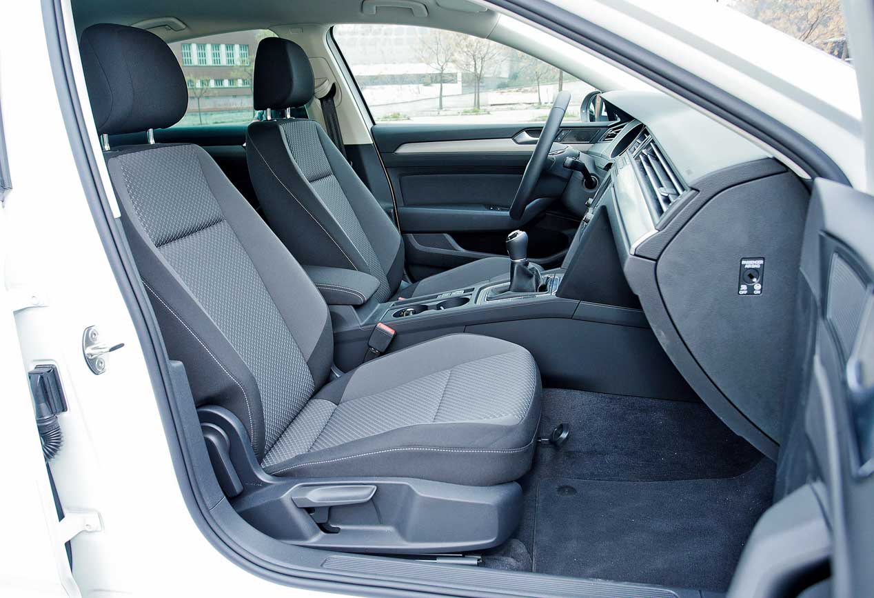 BMW 316d vs Volkswagen Passat 1.6 TDI: berlinas ultra eficientes