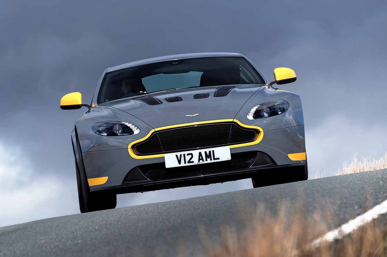Aston Martin V12 Vantage S 2017, sus mejores imágenes