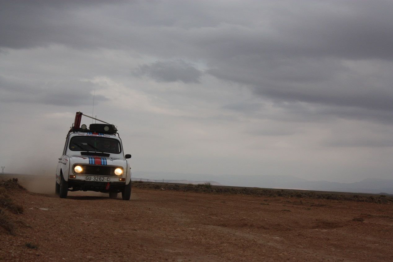 Participamos con un 4 Latas en el Rally Clásicos del Atlas