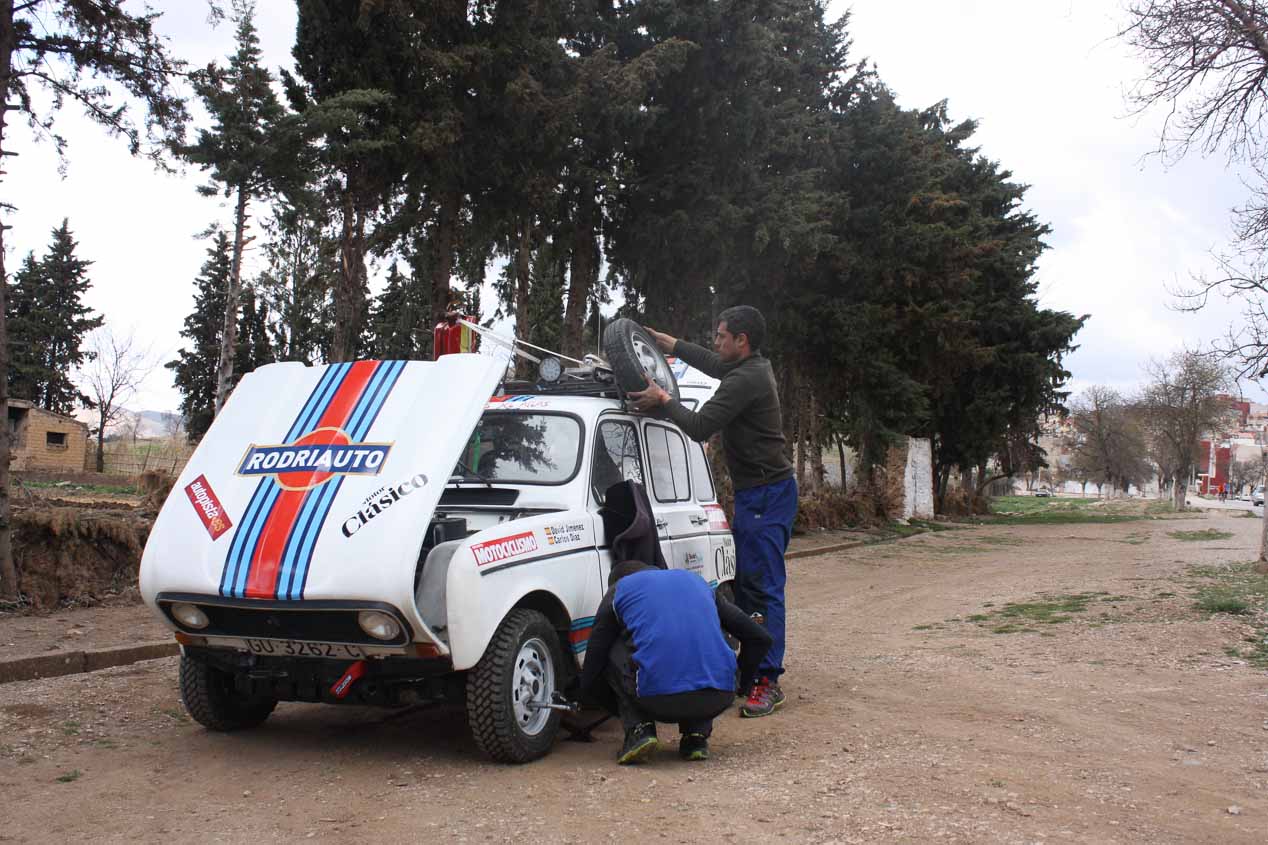 Participamos con un 4 Latas en el Rally Clásicos del Atlas
