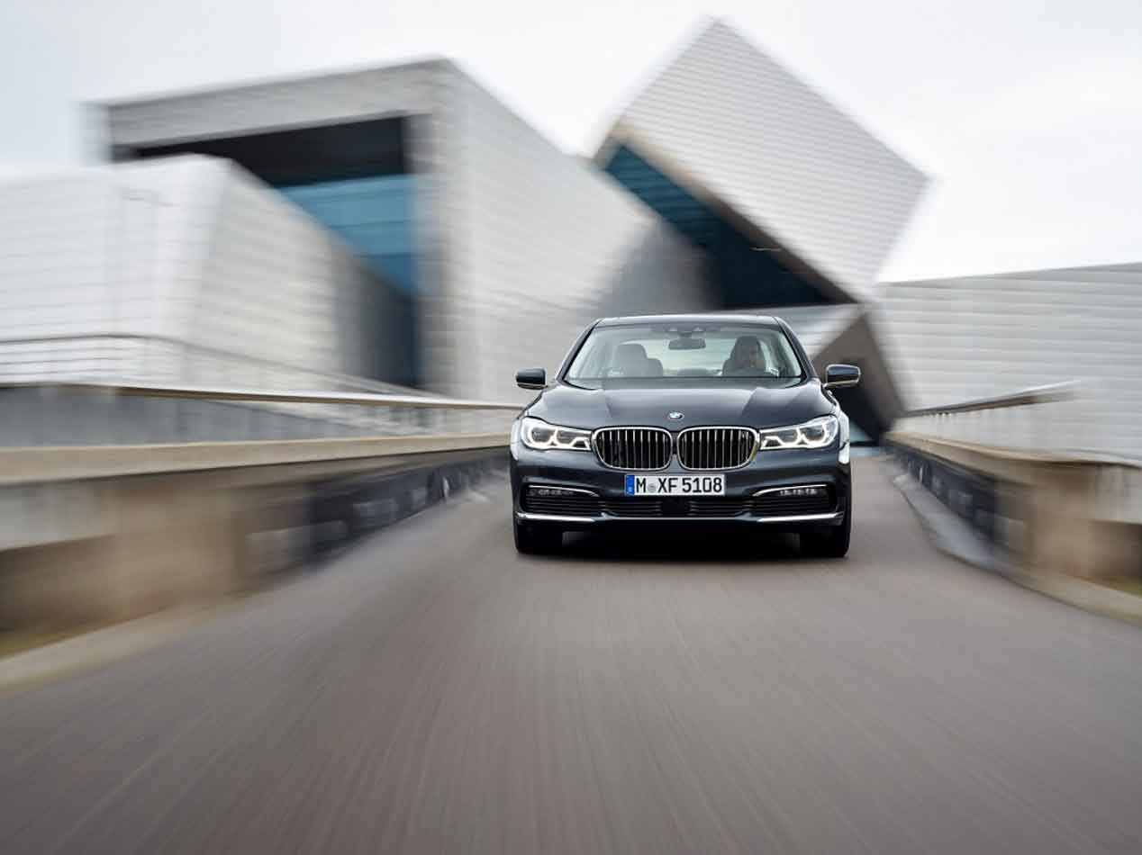 Se paralizan las ventas del BMW Serie 7 por una llamada a revisión
