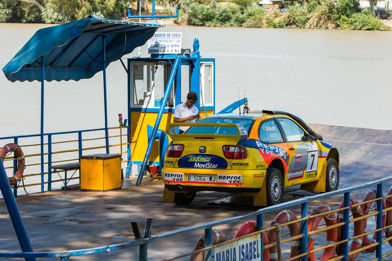 Seat Córdoba WRC Safari, a prueba