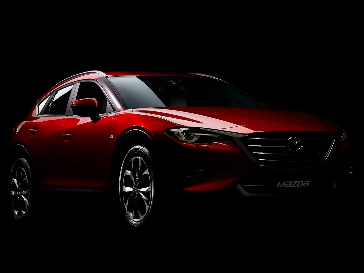 Mazda presenta el CX-4 en el Salón de Pekín