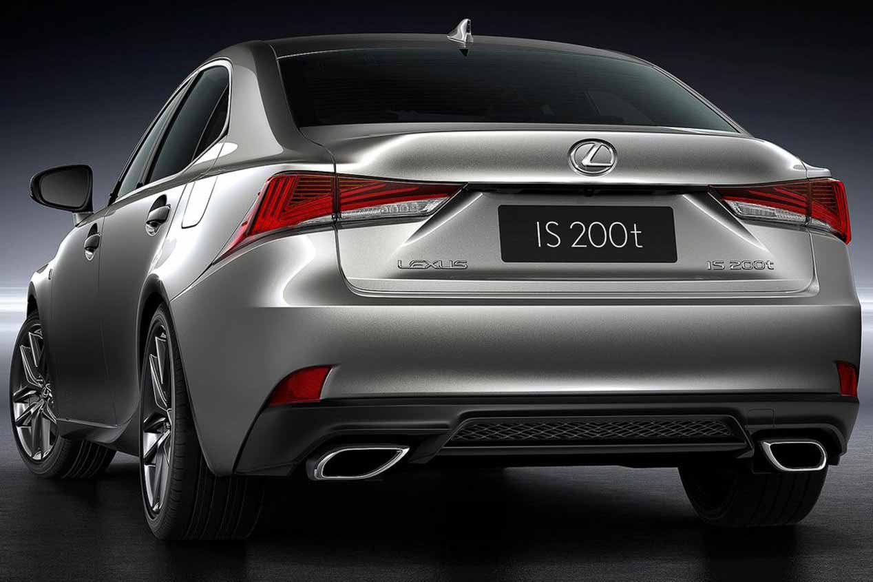 Lexus IS: la berlina media de Lexus actualiza su diseño