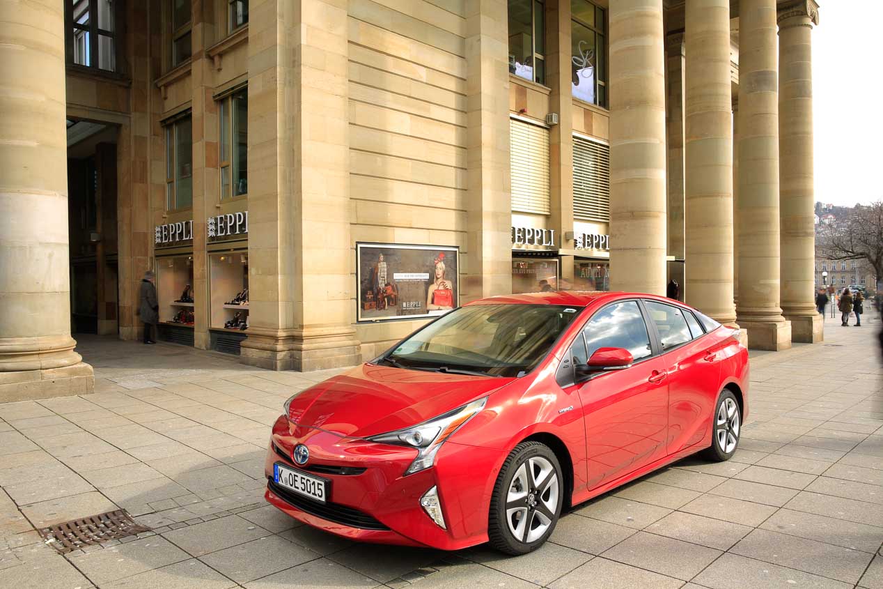 Probamos la nueva generación del Toyota Prius