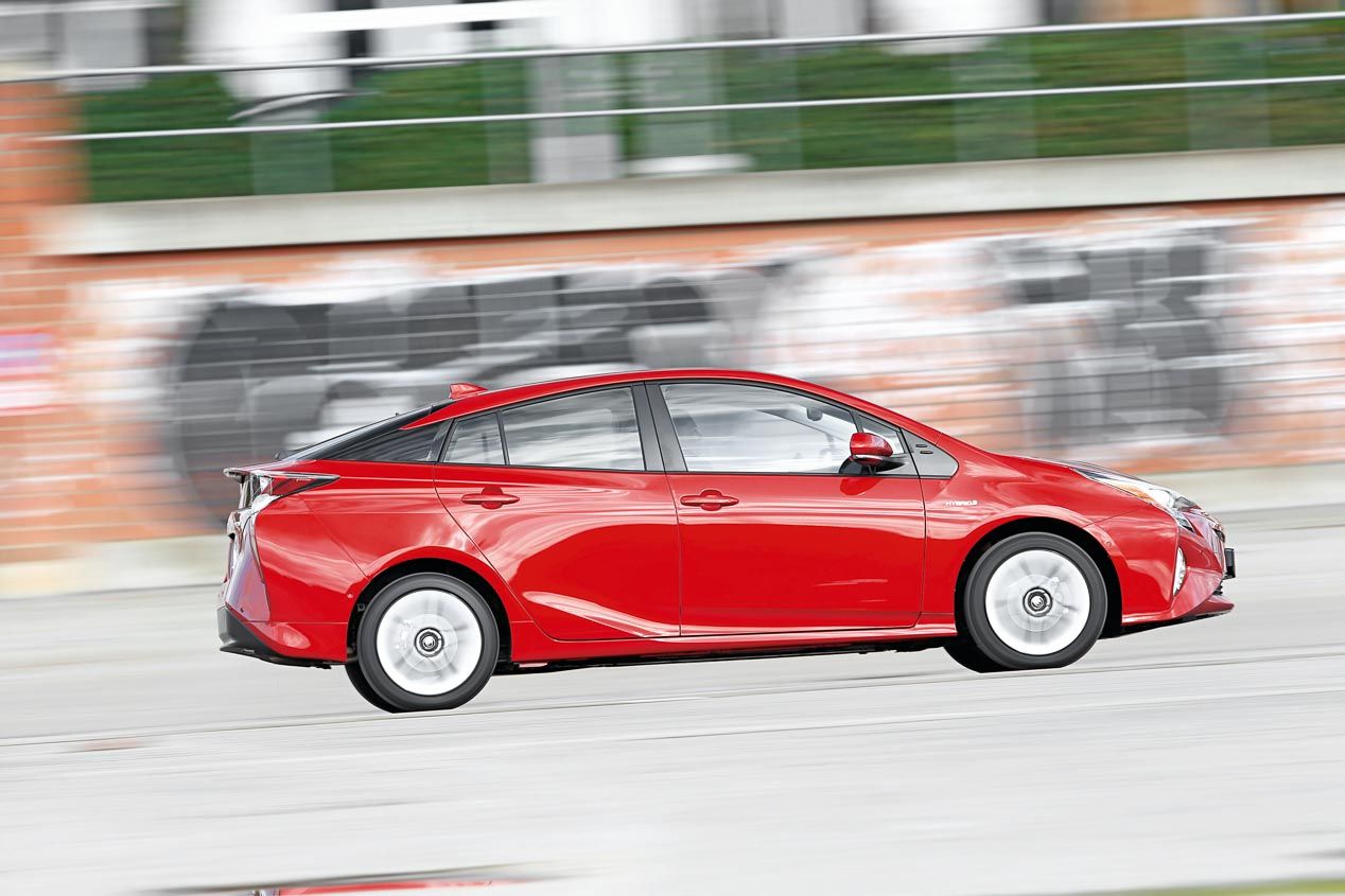 Probamos la nueva generación del Toyota Prius