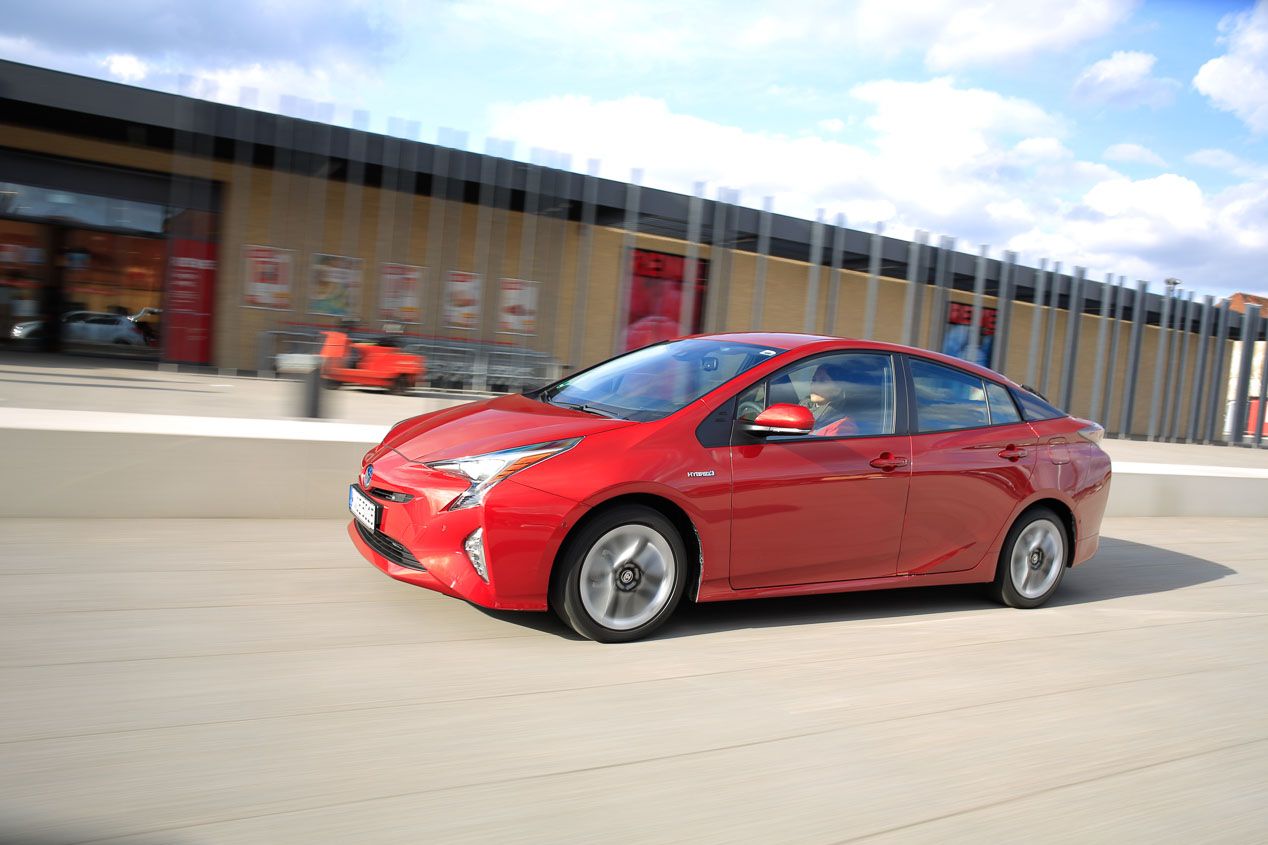 Probamos la nueva generación del Toyota Prius