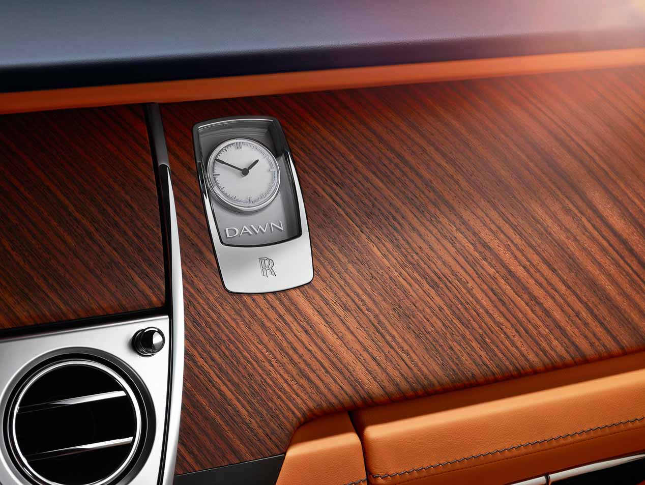 Conducimos el nuevo Rolls Royce Dawn