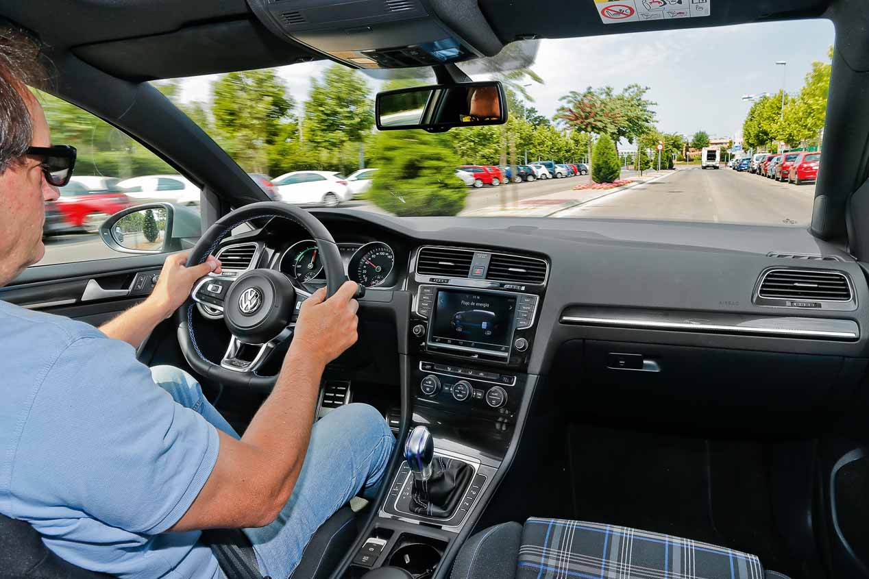 El Volkswagen Golf GTE híbrido enchufable, a prueba