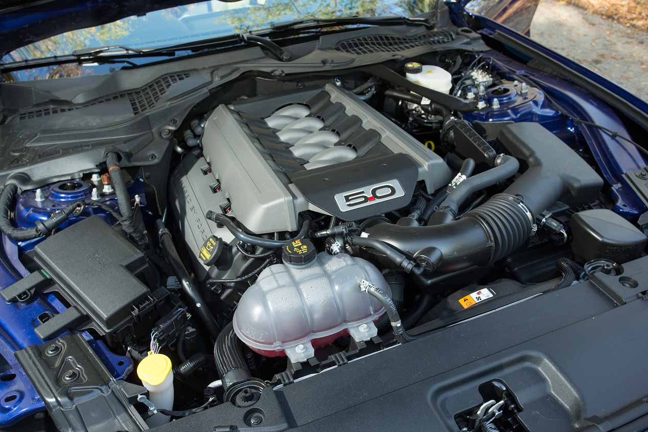 Ford Mustang descapotable V8, en imágenes