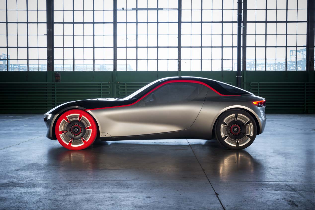 Opel GT Concept, probamos el futurista biplaza deportivo