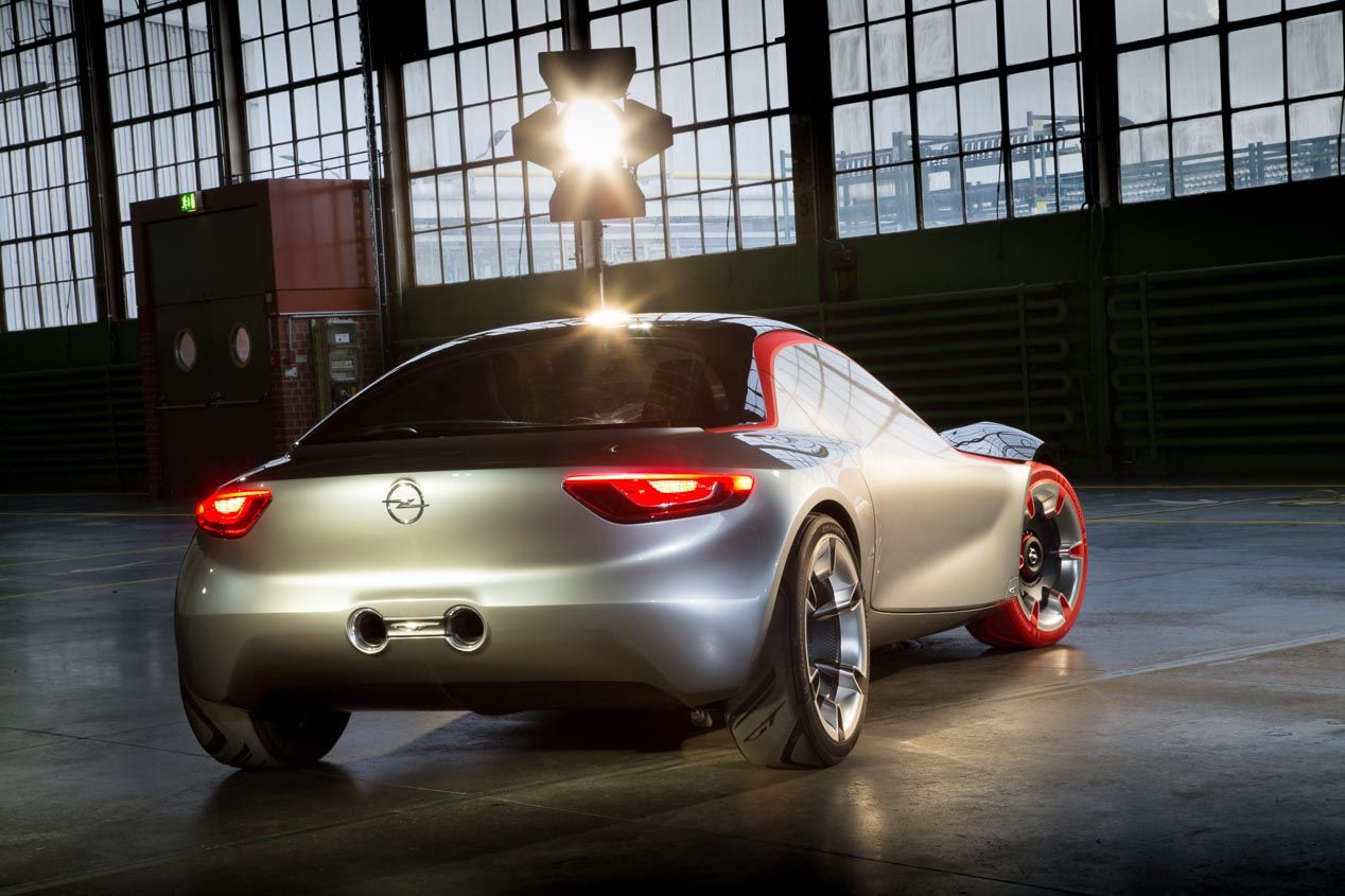 Opel GT Concept, probamos el futurista biplaza deportivo