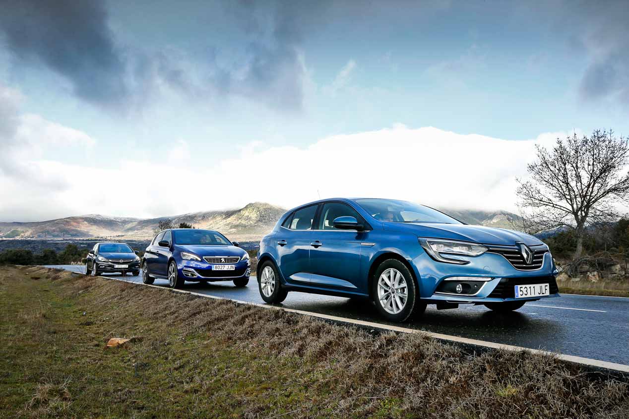 Renault Mégane TCE 130, Opel Astra 1.4 Turbo 125 y Peugeot 308 1.2 PureTech 130