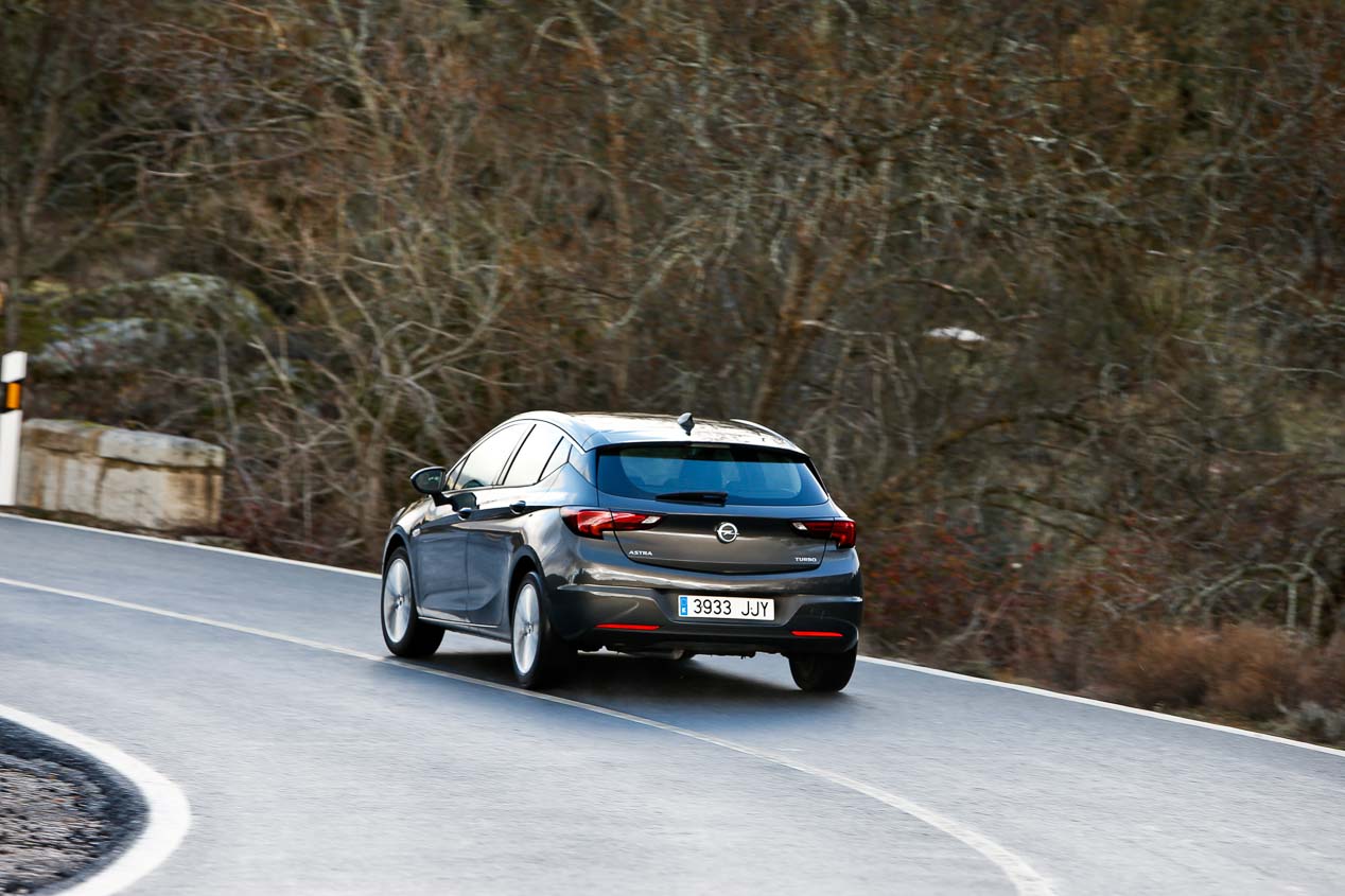 Renault Mégane TCE 130, Opel Astra 1.4 Turbo 125 y Peugeot 308 1.2 PureTech 130