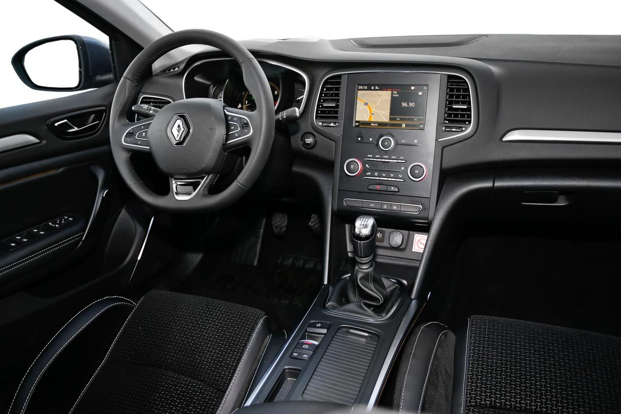 Renault Mégane TCE 130, Opel Astra 1.4 Turbo 125 y Peugeot 308 1.2 PureTech 130