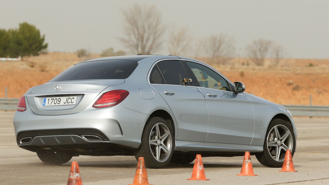 Comparativa: BMW 320 d Automático vs Mercedes C 220 d 7G Tronic Plus