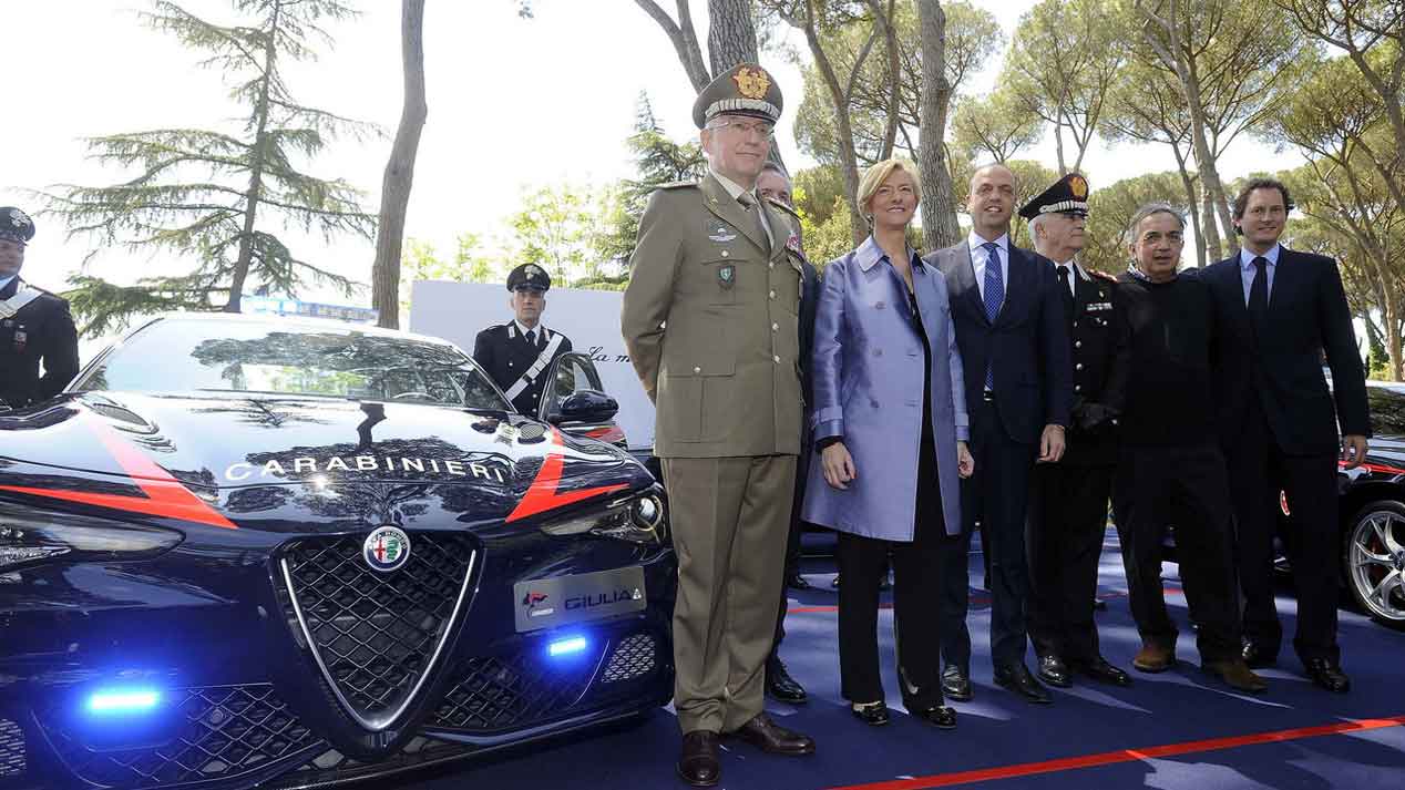 La nueva adquisición de los Carabinieri italianos: Alfa Romeo Giulia Quadrifoglio
