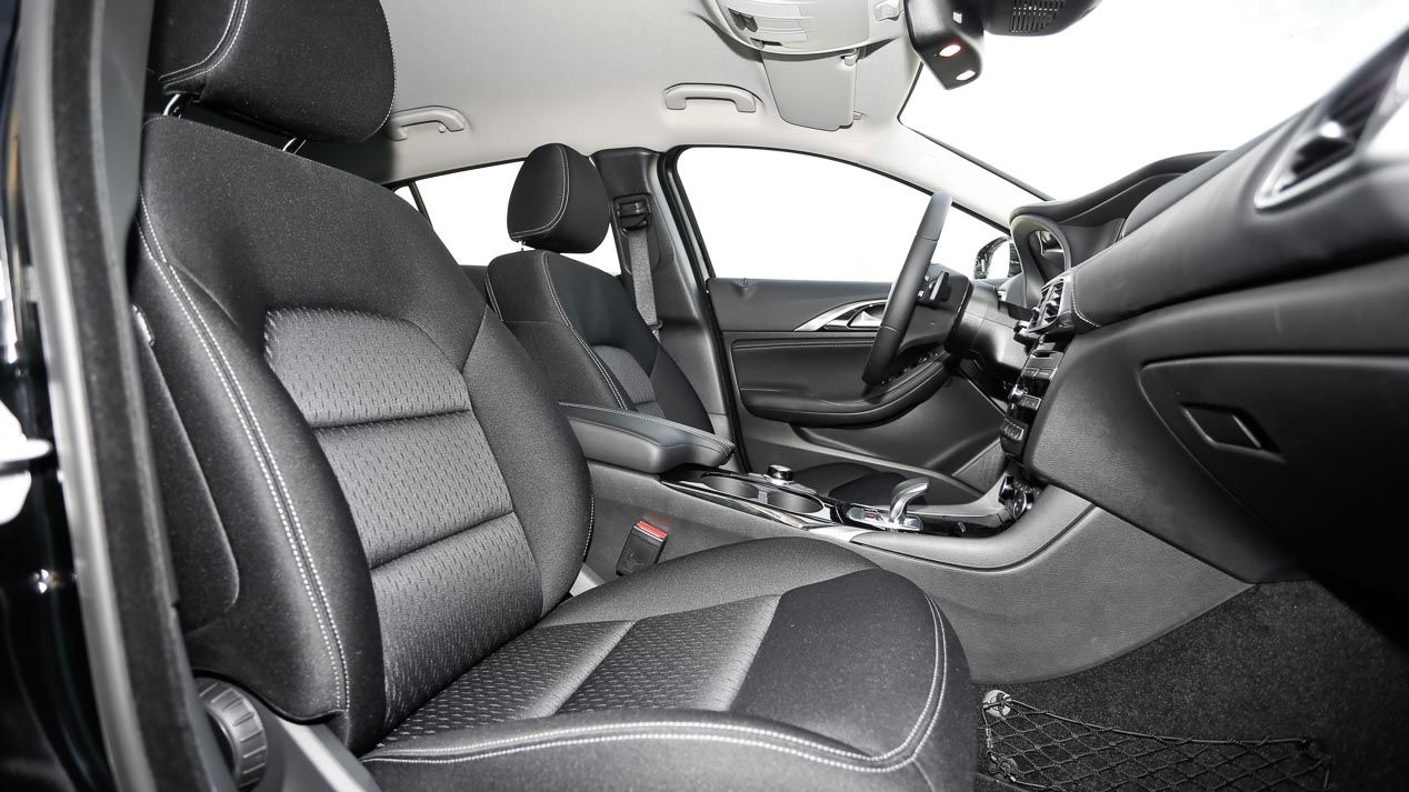Infiniti Q30 2.2d AWD, un SUV inspirado en el Mercedes GLA