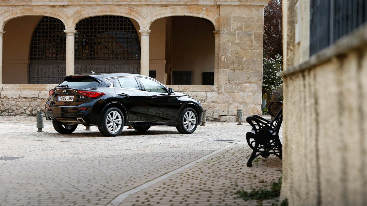 Infiniti Q30 2.2d AWD, un SUV inspirado en el Mercedes GLA