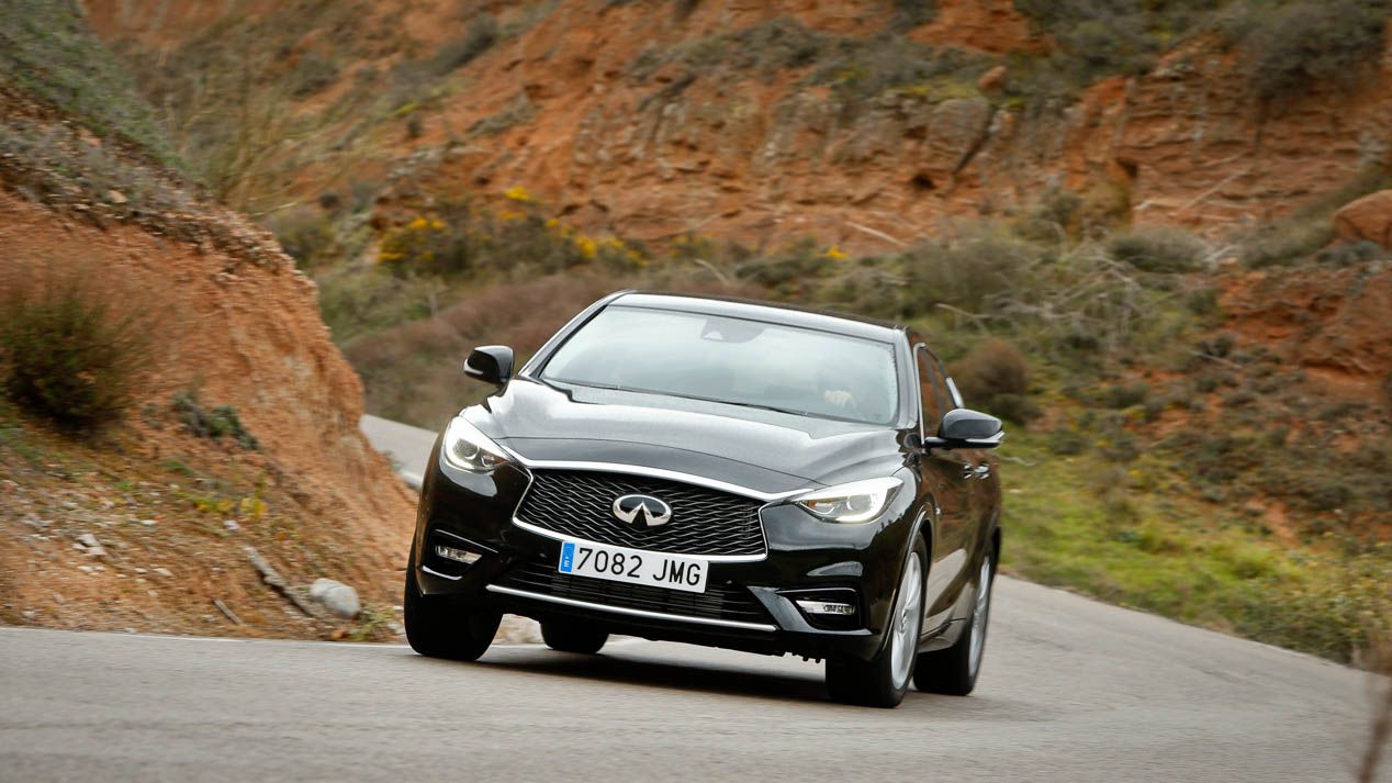 Infiniti Q30 2.2d AWD, un SUV inspirado en el Mercedes GLA