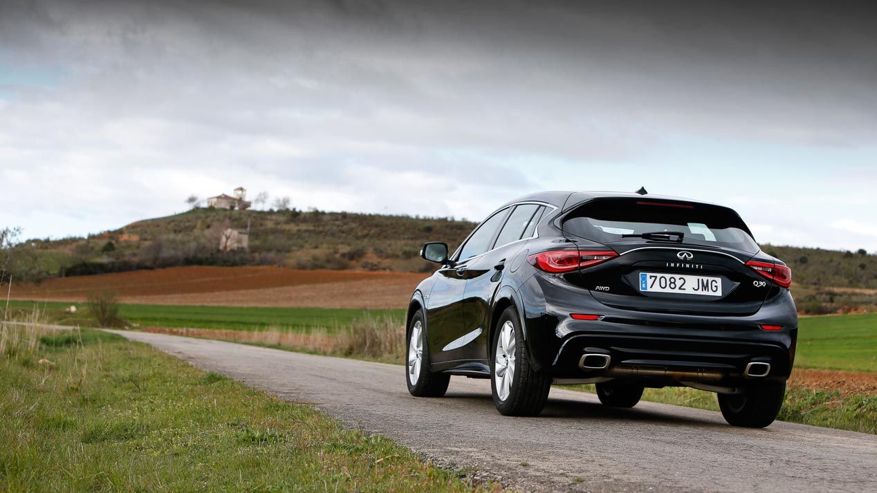 Infiniti Q30 2.2d AWD, un SUV inspirado en el Mercedes GLA