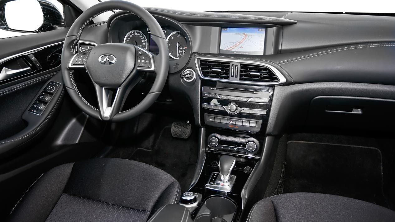 Infiniti Q30 2.2d AWD, un SUV inspirado en el Mercedes GLA