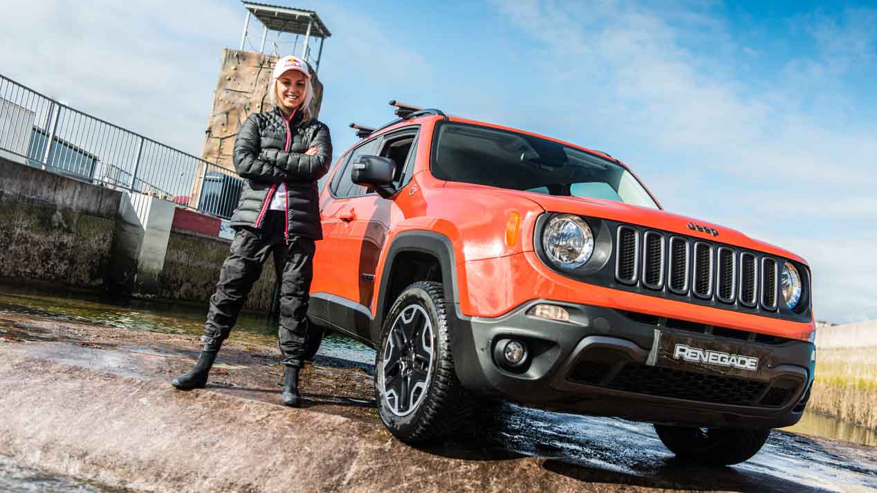 Un Jeep Renegade entre aguas bravas: como pez en el agua