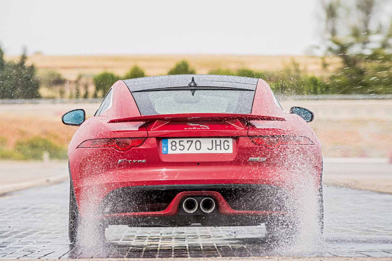 Jaguar F-Type V6 S Coupé AWD, a prueba