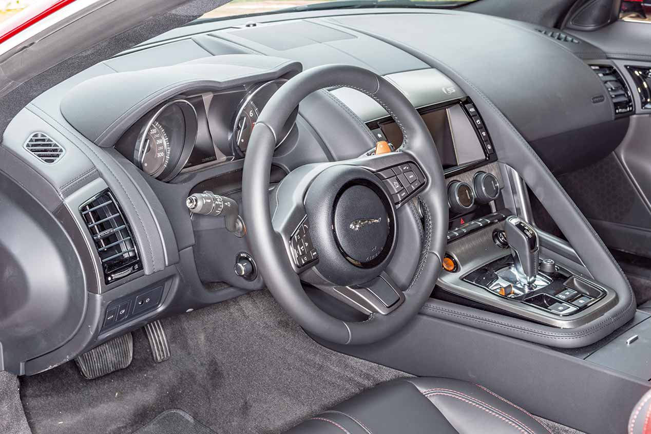 Jaguar F-Type V6 S Coupé AWD, a prueba