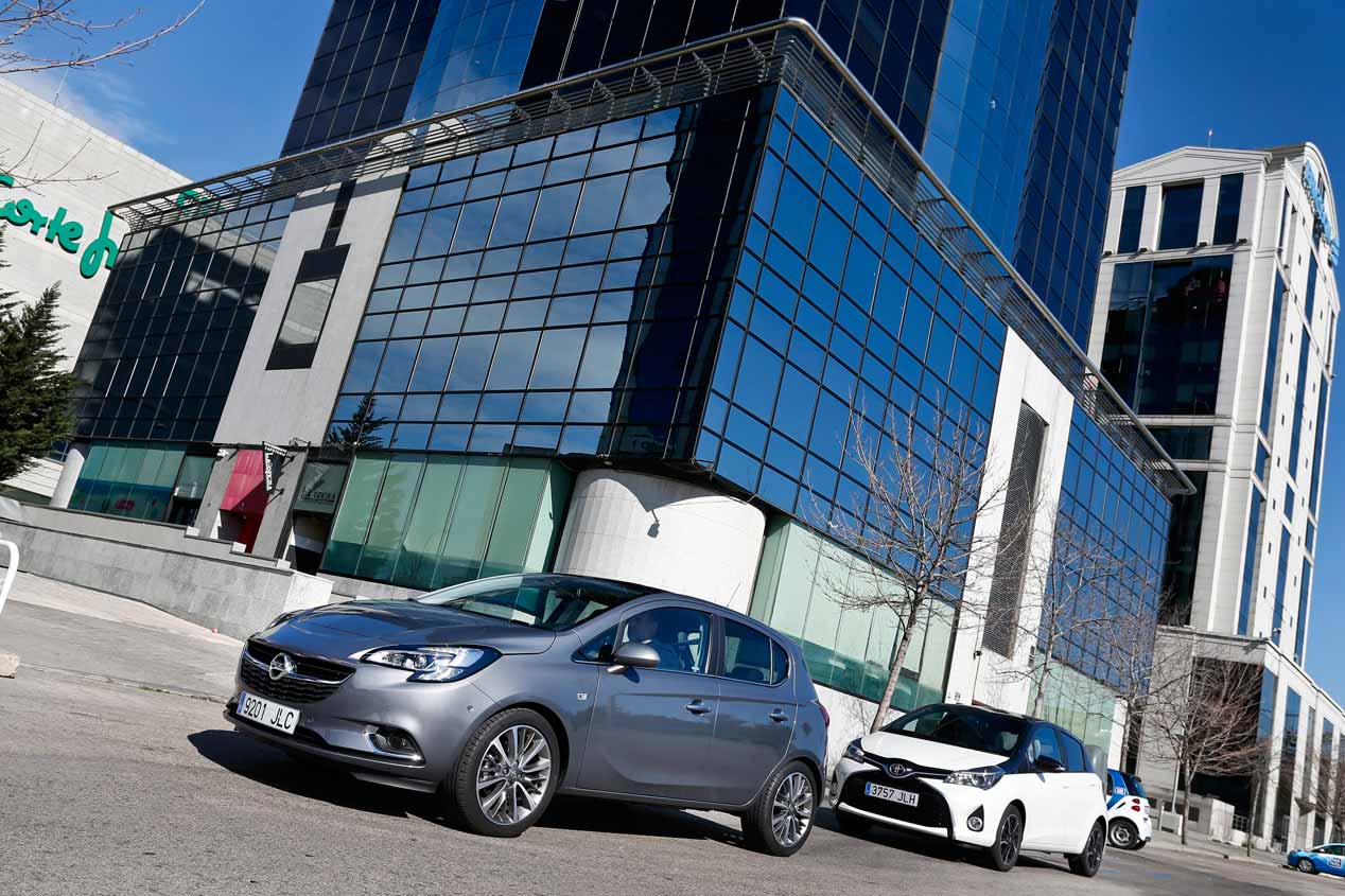 Prueba del Opel Corsa 1.0 Turbo y Toyota Yaris 100
