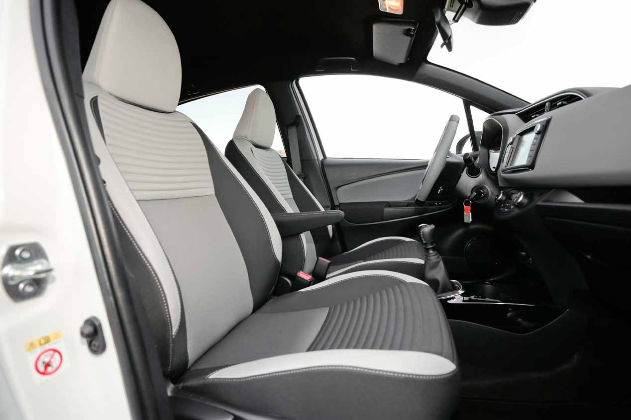 Prueba del Opel Corsa 1.0 Turbo y Toyota Yaris 100