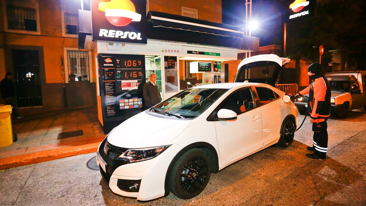 De Madrid a Barcelona, ida y vuelta, sin repostar. ¿Es posible?