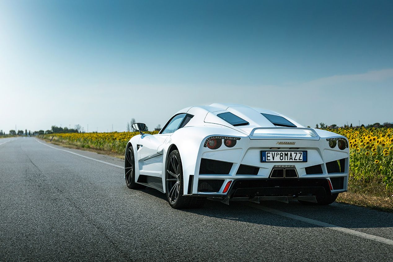 Mazzanti Evantra: el super coche italiano artesanal
