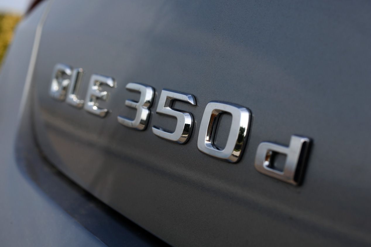 BMW X6 30d vs Mercedes GLE Coupe 350d