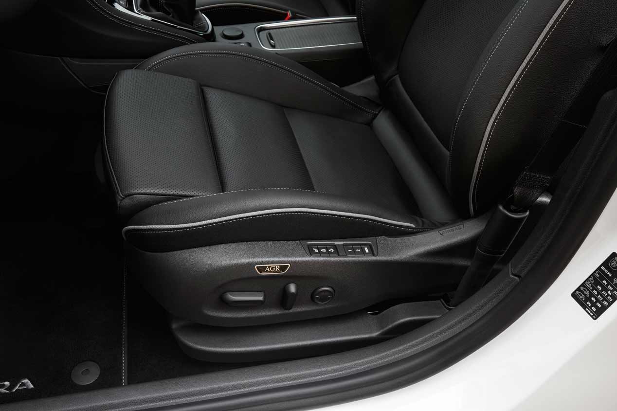 Los asientos del Opel Astra cuidan de tu espalda