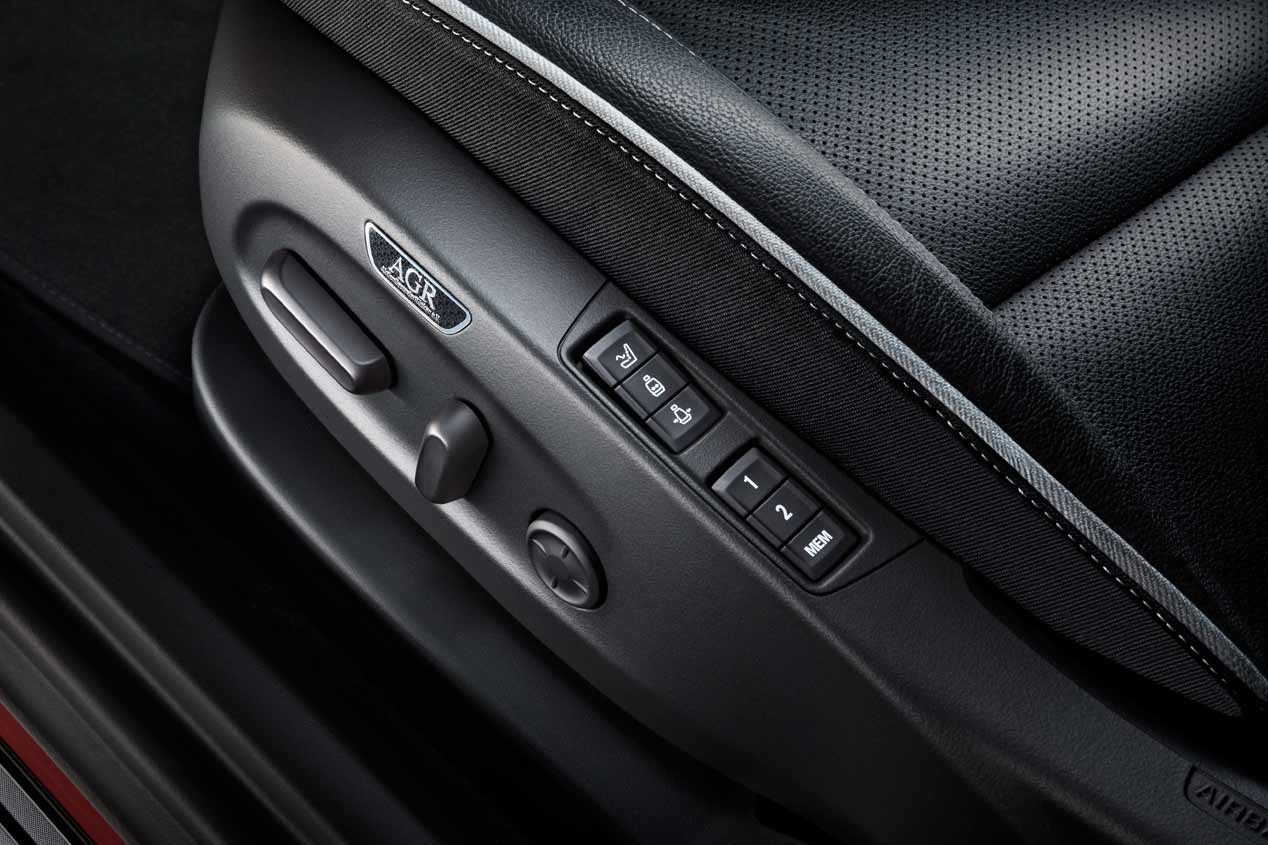 Los asientos del Opel Astra cuidan de tu espalda