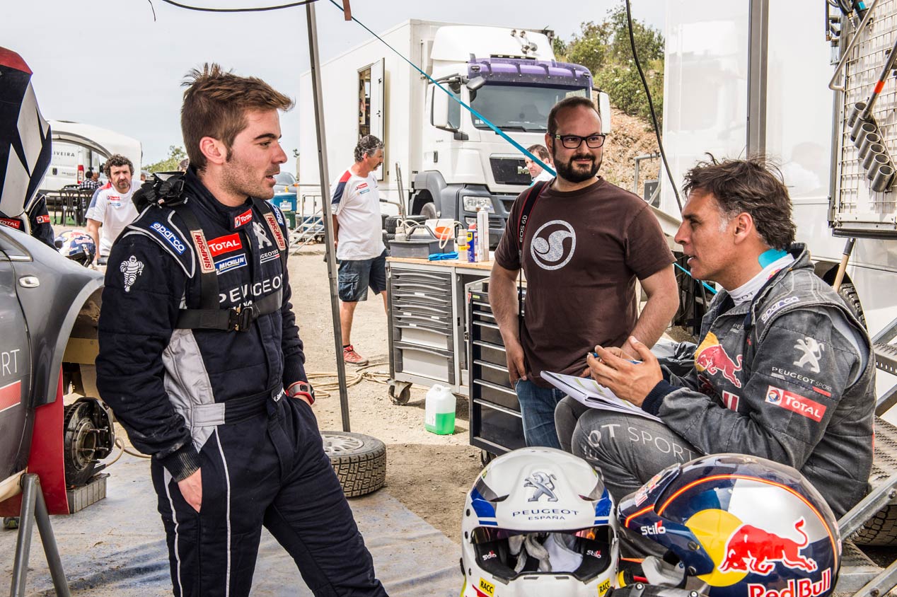 Una jornada de test con Cohete Suárez y el Peugeot 208 T16 R5 en Portugal